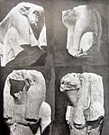 Fragmenty sôch zo vstupného vestibulu Labyrintu (publikované začiatkom 20. storočia)