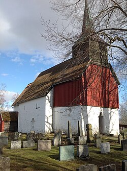 Hustad kyrkje Inderøy fra nordvest.jpg