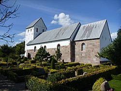 Janderup Kirke, exterior view north-west.JPG