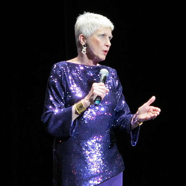 File:Jeanne-Robertson-2012.jpg