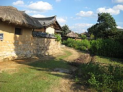Maisons traditionnelles dans le village