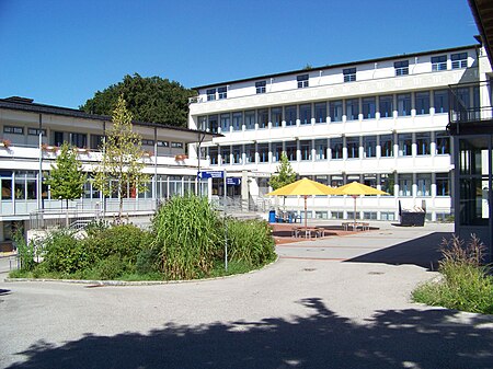 LSHK Schulhof