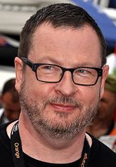 Il regista Lars von Trier durante la premiere del film al Festival di Cannes 2011