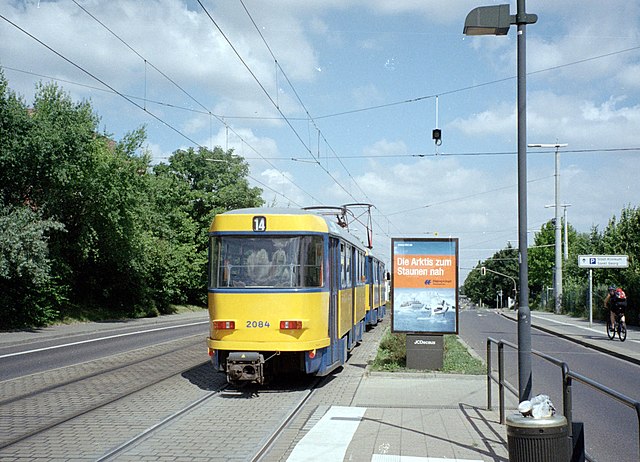 File:Leipzig-lvb-sl14-t4d-m2-lvb-typ-1035153.jpg - Wikimedia Commons.