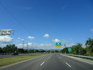 PR-12 north near its exit to PR-163 (Avenida Las Américas)