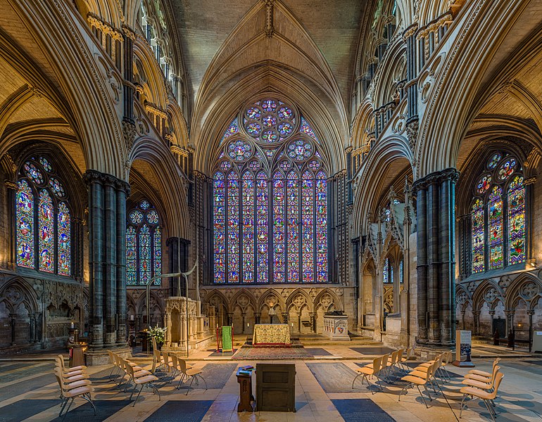 File:Lincoln Cathedral Presbytery, Lincolnshire, UK - Diliff.jpg