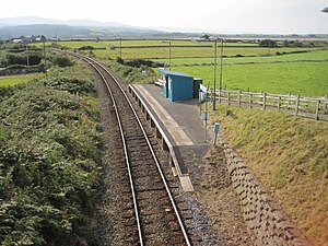 Железнодорожная станция Llandanwg, Gwynedd (география 4666123).jpg 