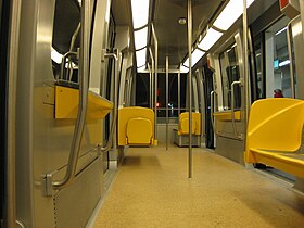 Intérieur d'une rame du métro de Rennes.