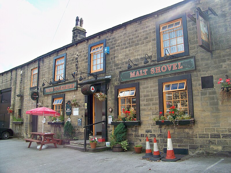 File:Malt Shovel, Menston.jpg