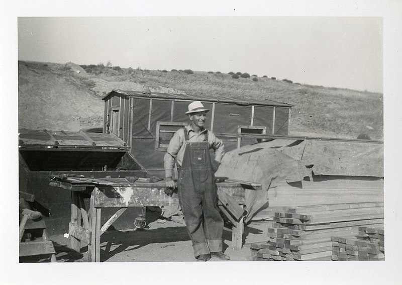 File:Man with Lumber - DPLA - 19614e3697a023fca59c7d1560a965aa.jpg