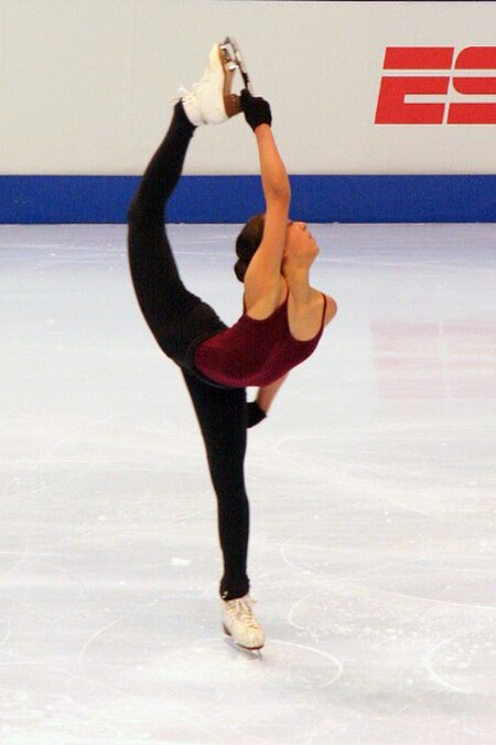 ไฟล์:Mao_Asada_Spin_-_2006_Skate_America.jpg