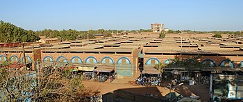 The Grand Marché in کؤدؤگؤ, the region's largest urban center.