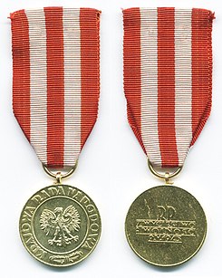 Medal-zwyciestwa-i-wolnosci Polska.jpg