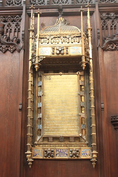 File:Memorial to Dean Ramsay, St John's, Edinburgh.jpg