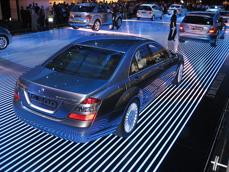 File:Mercedes-Benz S300 Bluetech Hybrid.jpg