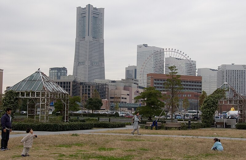 File:Minato Mirai 21 skyscrapers (2079277027).jpg