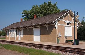 Minneapolis and St. Louis Depot in Fairfax.jpg