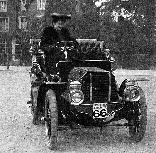 Dorothy Levitt and the 12 hp Gladiator car she drove in a series of reliability trials in 1903