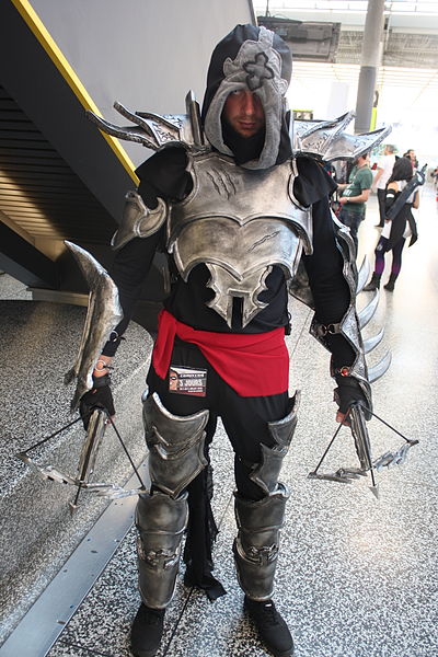 File:Montreal Comiccon 2015 cosplay (19266117758).jpg