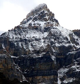 Mount Allen at Valley of Ten Peaks.jpg