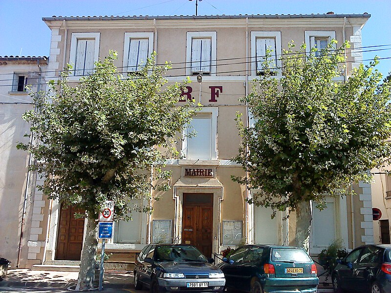 File:Névian (11) Mairie.jpg