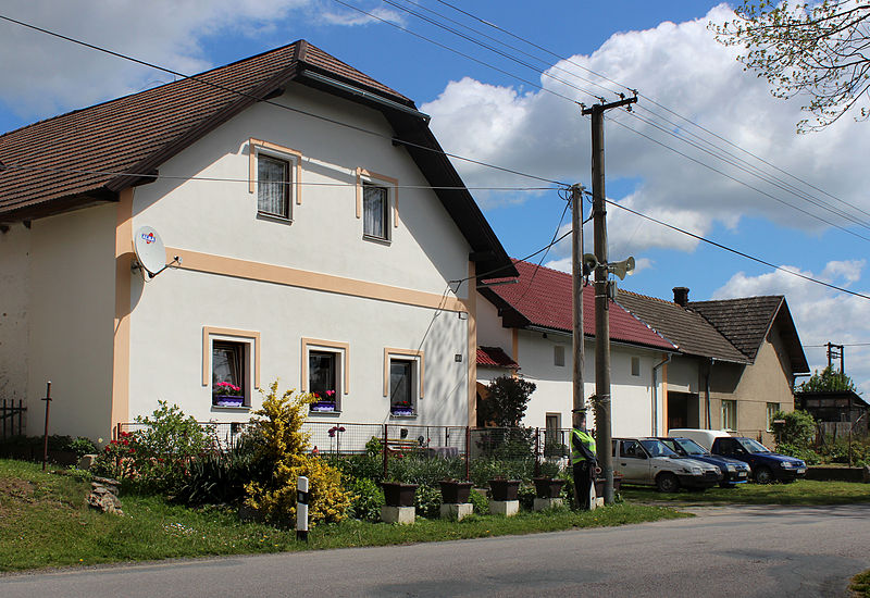 File:Nížkov, Špinov, house No 11.jpg