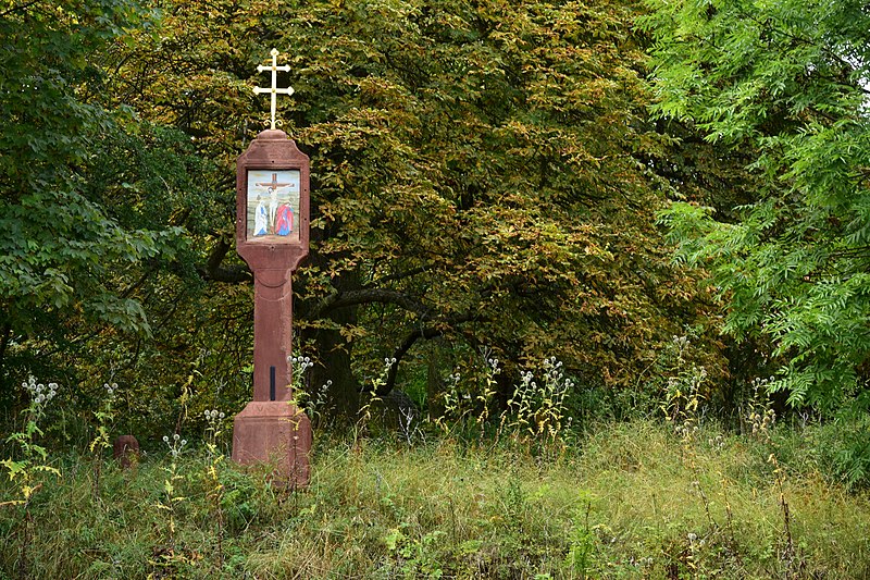 File:Nepomyšl 2020-08-23 Boží muka.jpg