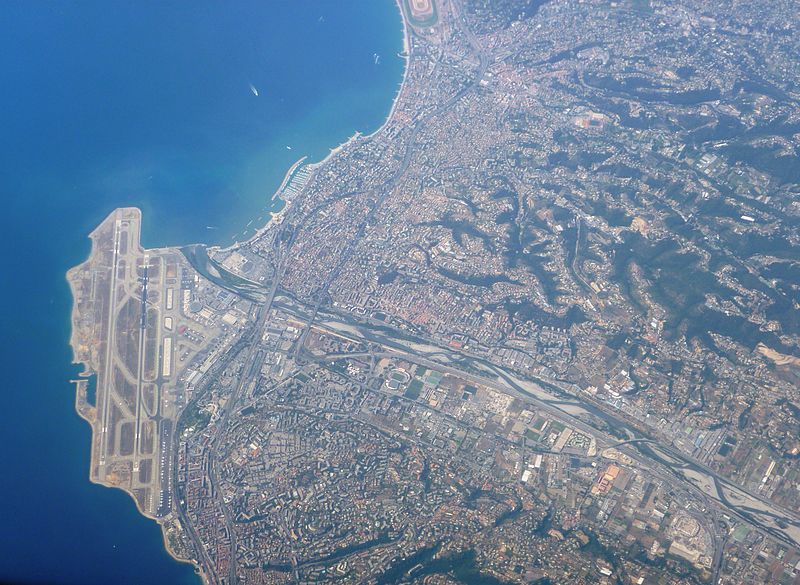 File:Nice Côte d'Azur Airport from the air.JPG