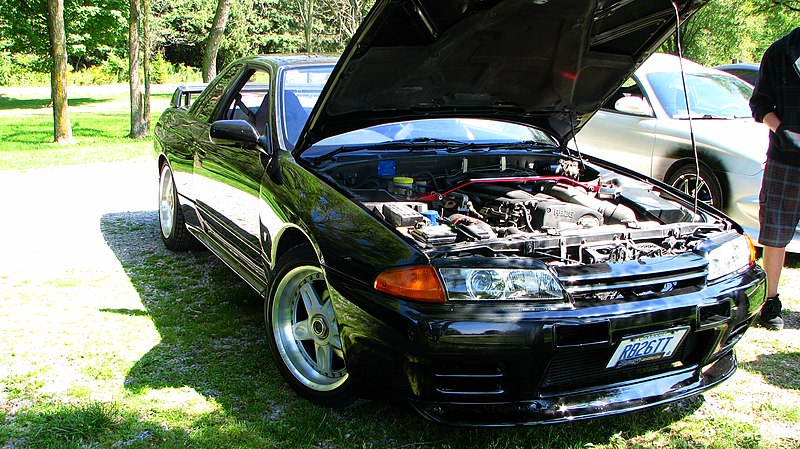 File:Nissan Skyline (3895870117).jpg