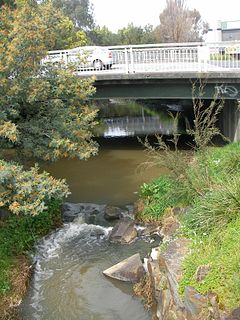 <span class="mw-page-title-main">Olinda Creek</span> River in Victoria, Australia