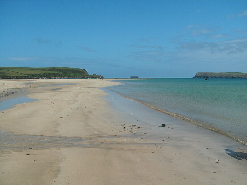 File:Padstow Beach.jpg