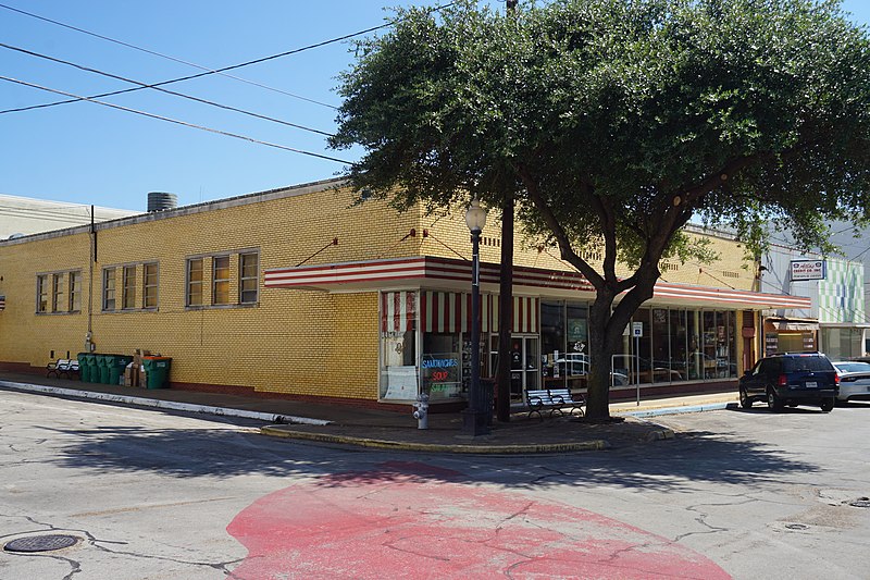 File:Palestine August 2017 27 (Old Magnolia Sandwich Shop).jpg