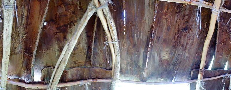 File:Pano inside a reproduction of a bark hut, 2015 09 10 (1).JPG - panoramio.jpg