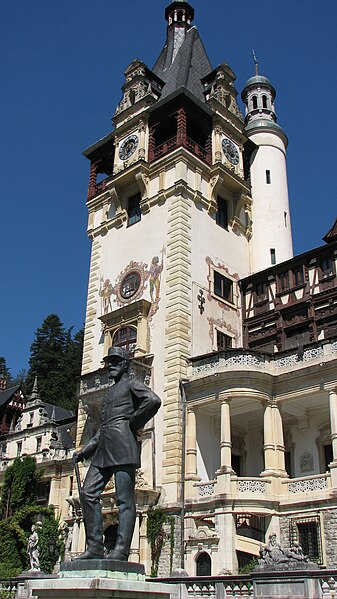 File:Peles Castle (1350656963).jpg