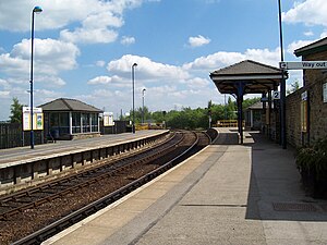 Железопътна гара Penistone.jpg