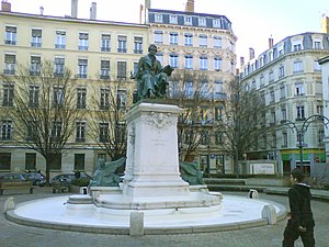 Monument à Ampère, Lyon, place Ampère.