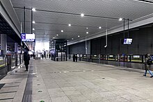 Qinghe railway station platform (January 2020)