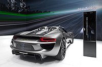 Porsche 918 Spyder IAA 2013 Heckansicht rechts.jpg