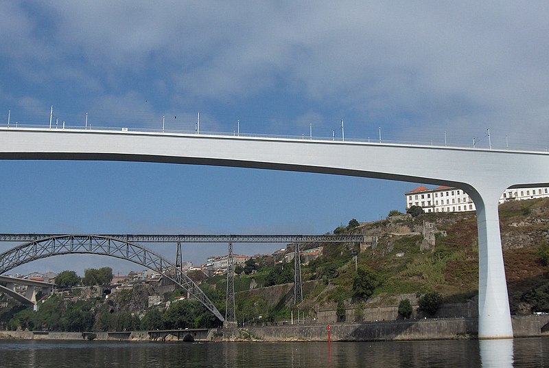 File:Porto.Ponte . João01.jpg