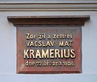 Praha - Staré Město, Husova 10, pamětní deska Václava Matěje Krameria