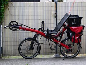 Modern kortliggcykel.