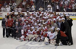 File:1952 Detroit Red Wings.jpg - Wikipedia