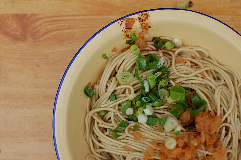 File:Reganmian Noodles in Xinyang.jpg