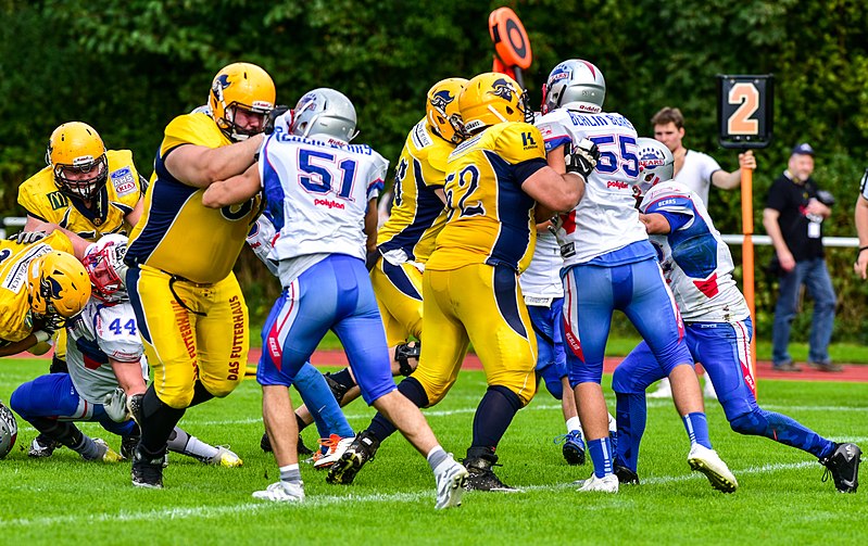 File:Relegationsspiel Elmshorn Fighting Pirates gegen Berlin Bears zum Aufstieg in die GFL 2 Nord 2017 120.jpg