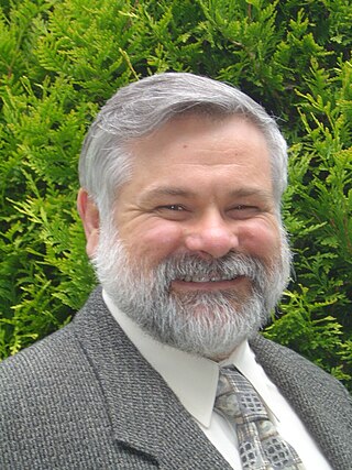 <span class="mw-page-title-main">Robert Slade</span> Canadian information scientist