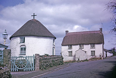 Circular cottage in Veryan, Cornwall