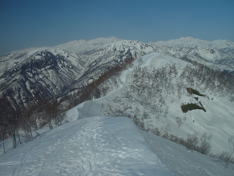 File:Ryohaku Mountain from Mount Hoonji.JPG