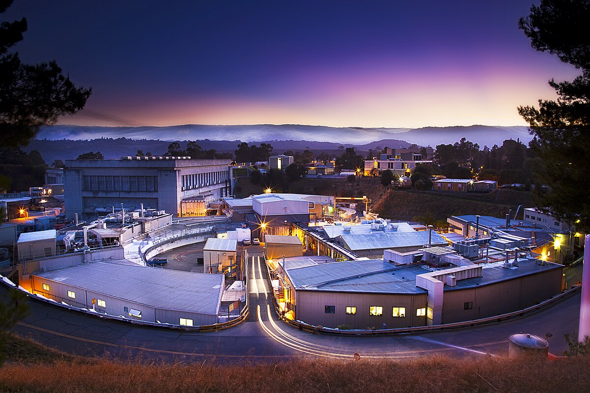 Synchrotron — Wikipédia