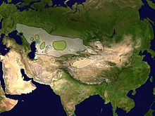 Rekonstruirano območje (belo) in trenutna razporeditev obeh podvrst Saiga tatarica tatarica (zeleno) in S. t. mongolica (rdeče).