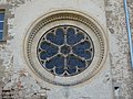 Miniatuur voor Bestand:Saint-Antoine-l'Abbaye - Abbaye Saint-Antoine - Maison de l'Abbé - Façade nord-est - Rosace.JPG